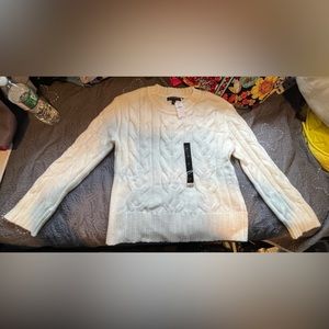 Banana Republic white knitted crew neck sweater